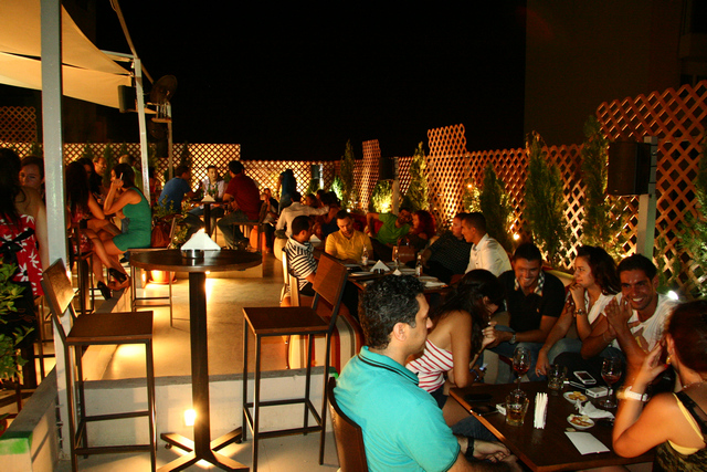 Opening of La terraza de la estancia 